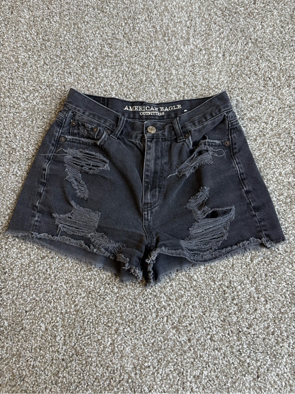 American Eagle Black Distressed Denim Shorts Size 4